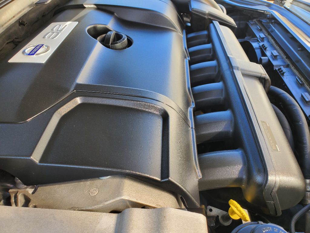 2013 Volvo XC60 - $8,750