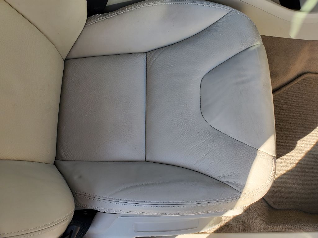 2013 Volvo XC60 - $8,750