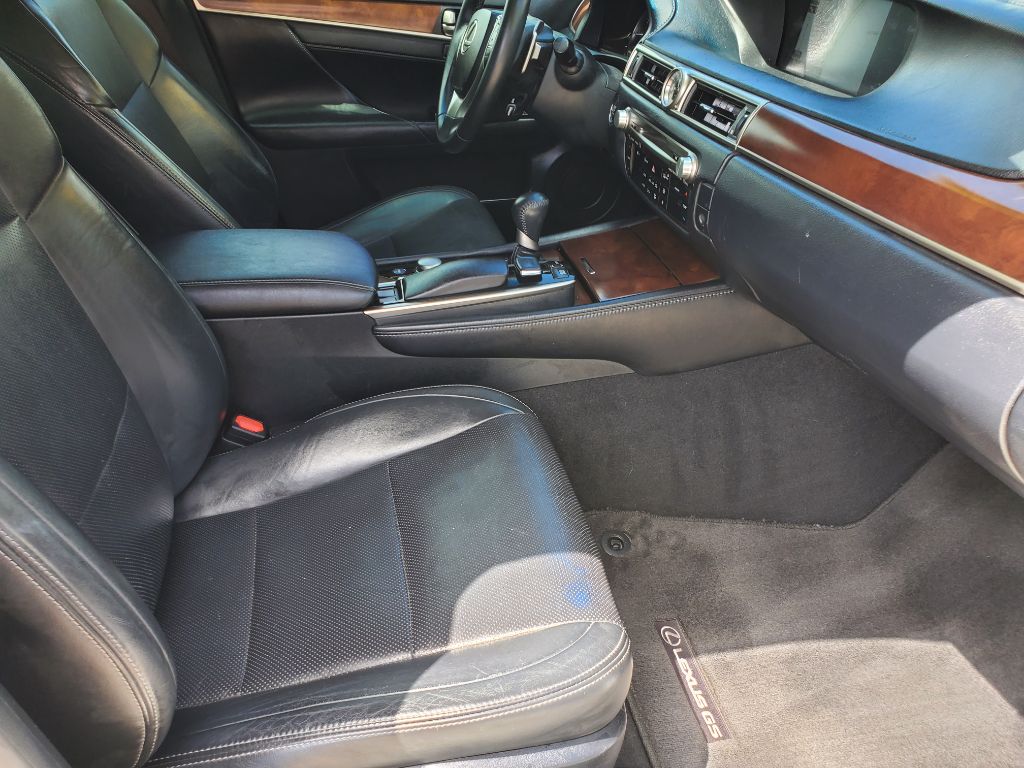 2015 Lexus GS - $12,750