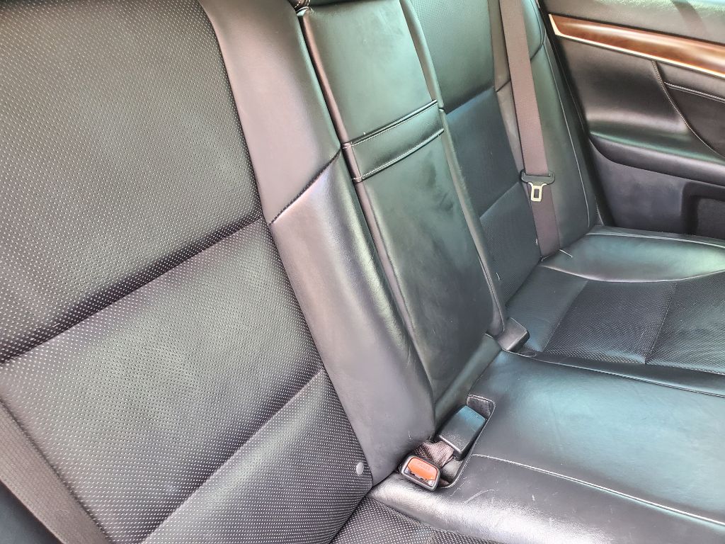 2015 Lexus GS - $12,750