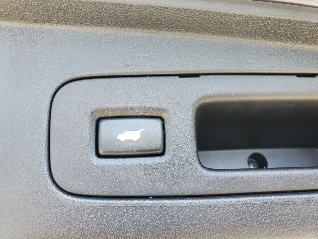 2016 Honda CR-V - $10,750