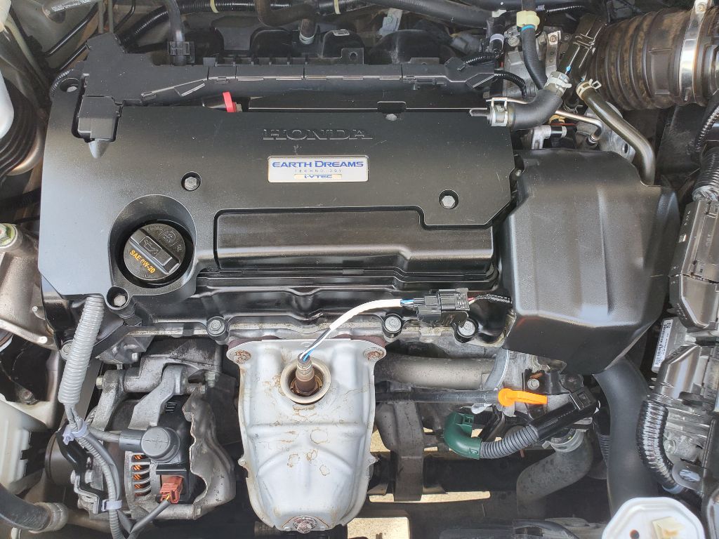 2016 Honda CR-V - $10,750