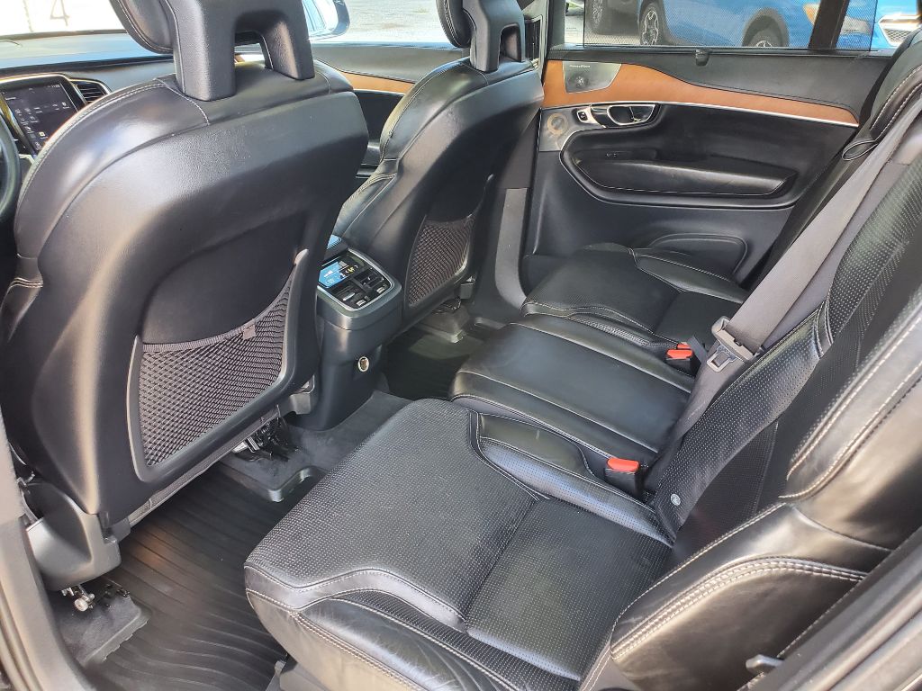 2016 Volvo XC90 - $12,750