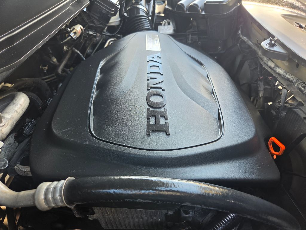 2018 Honda Pilot - $13,750