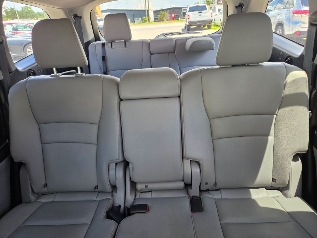 2018 Honda Pilot - $13,750