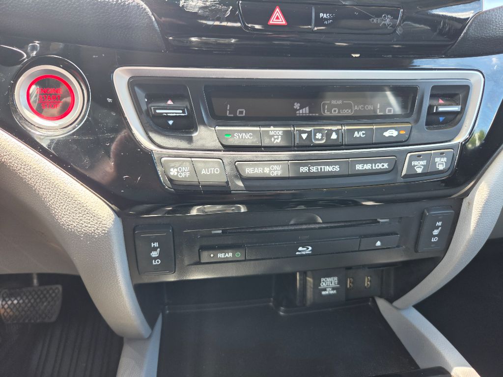 2018 Honda Pilot - $13,750