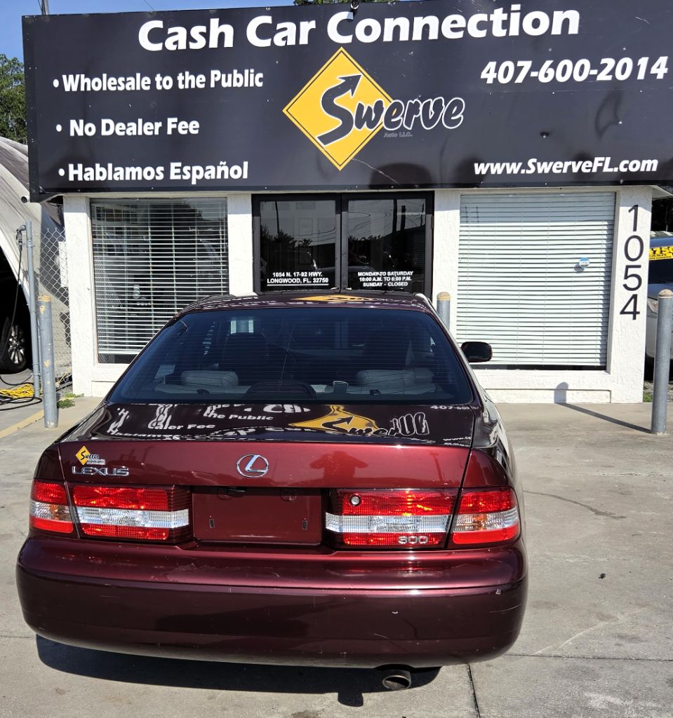 2001 Lexus ES - $3,750