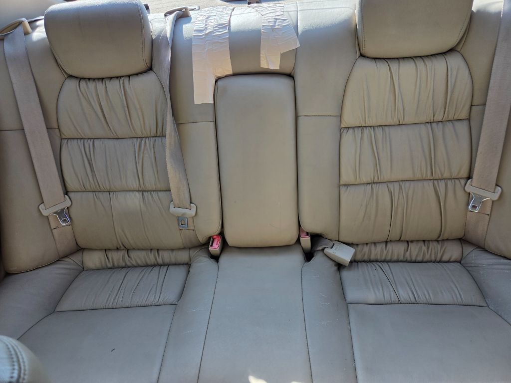 2001 Lexus ES - $3,750