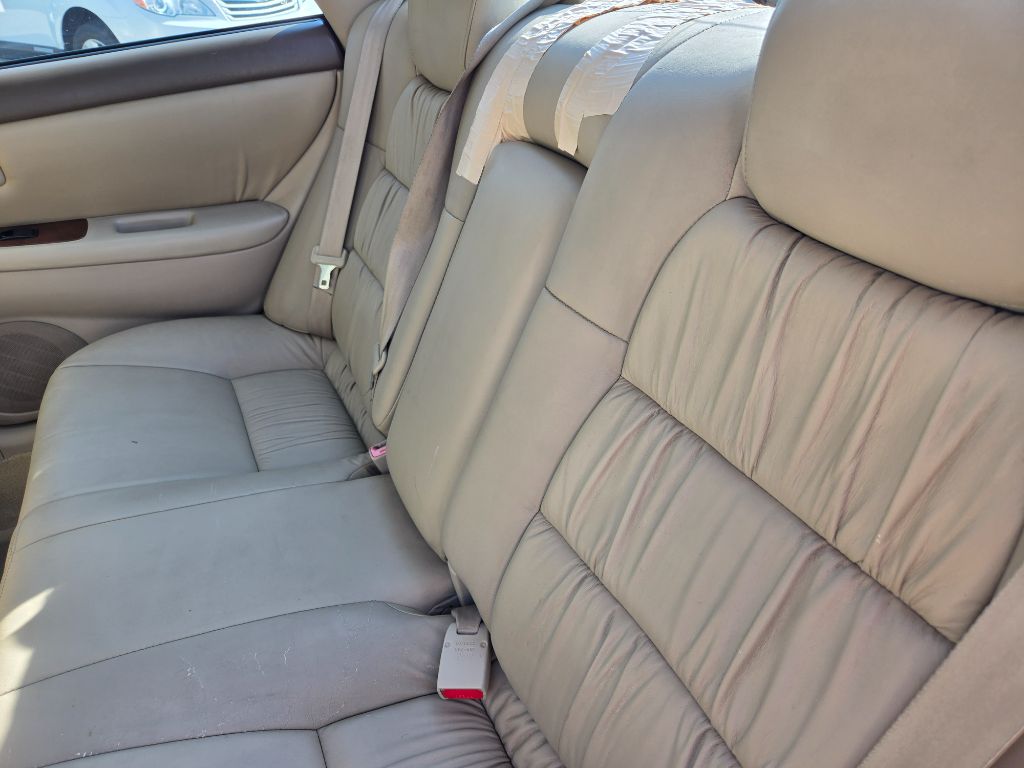 2001 Lexus ES - $3,750