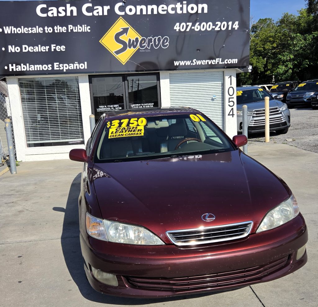 2001 Lexus ES - $3,750