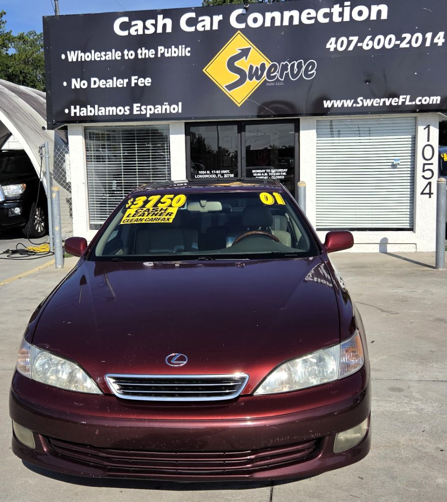 2001 Lexus ES - $3,750