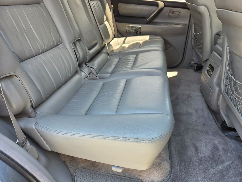2003 Toyota Land Cruiser - $14,750