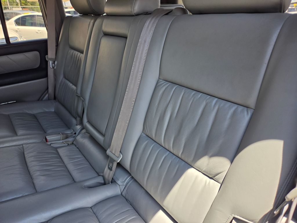 2003 Toyota Land Cruiser - $14,750