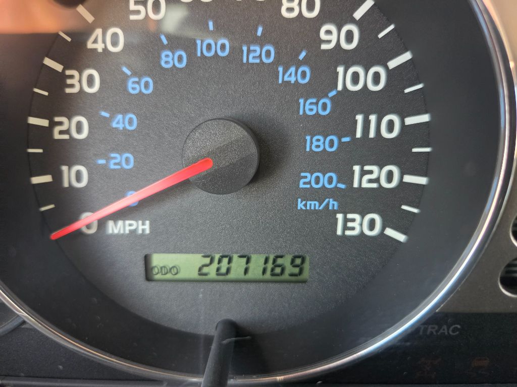 2003 Toyota Land Cruiser - $14,750