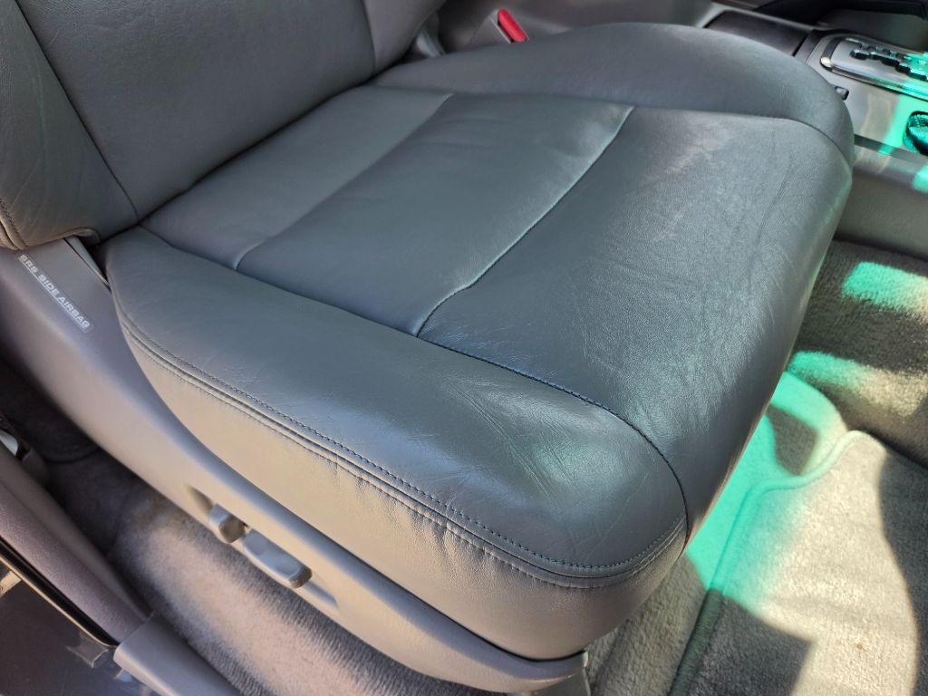 2003 Toyota Land Cruiser - $14,750