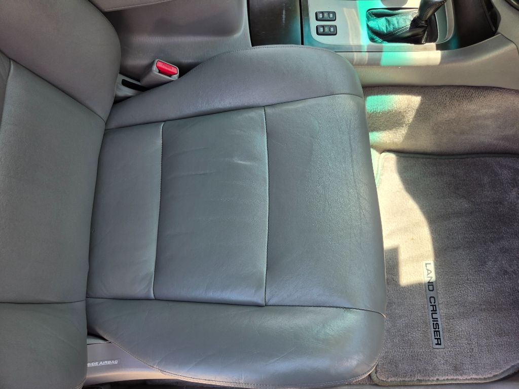 2003 Toyota Land Cruiser - $14,750
