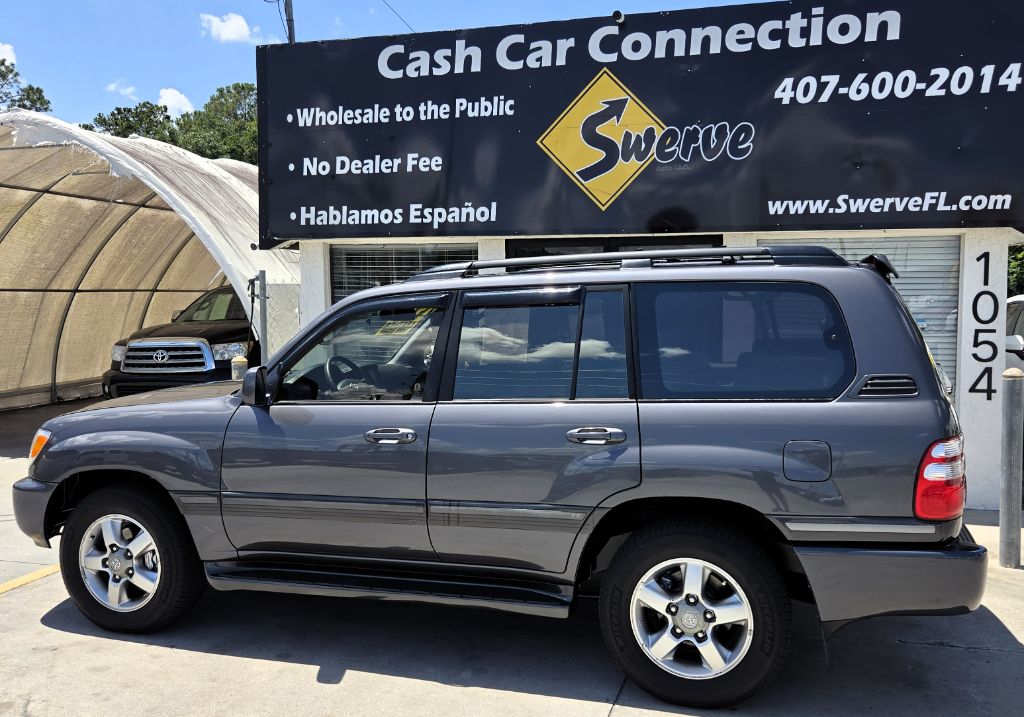 2003 Toyota Land Cruiser - $14,750