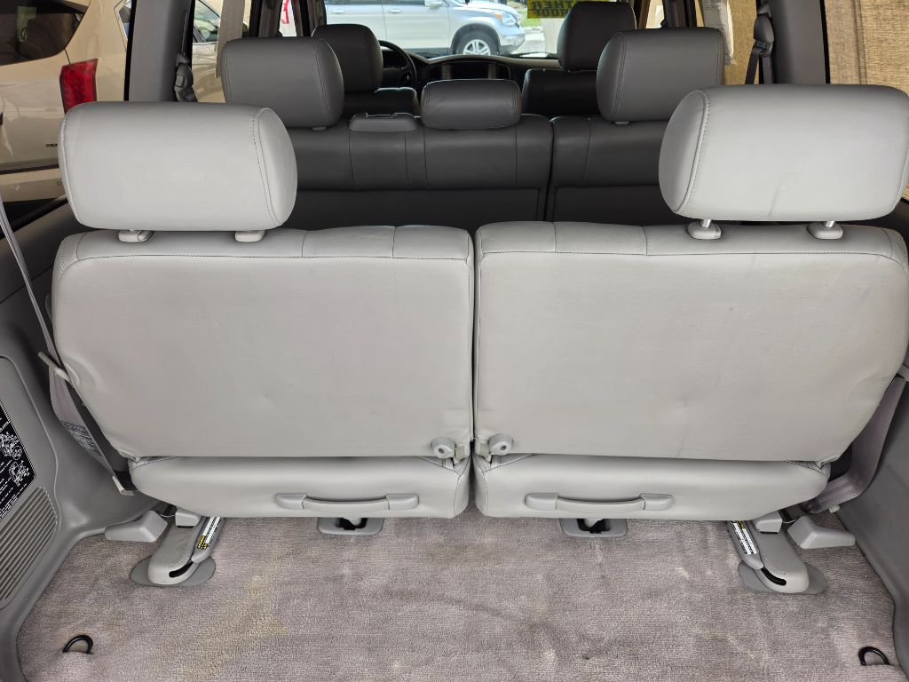 2003 Toyota Land Cruiser - $14,750
