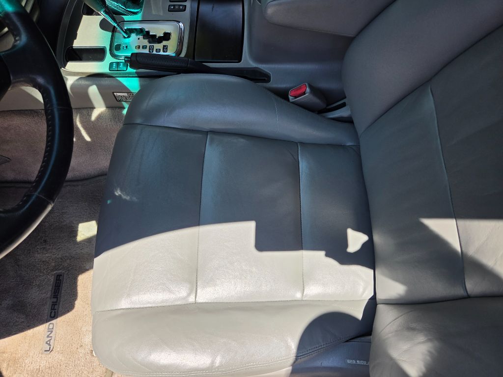 2003 Toyota Land Cruiser - $14,750