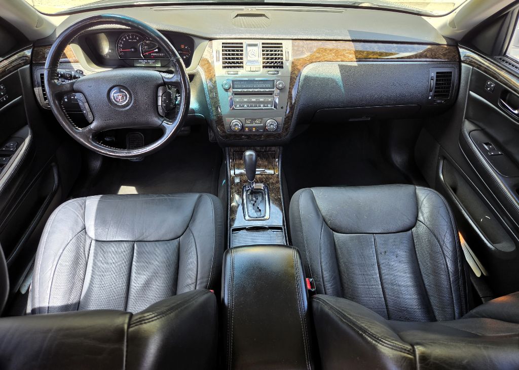 2008 Cadillac DTS - $5,250