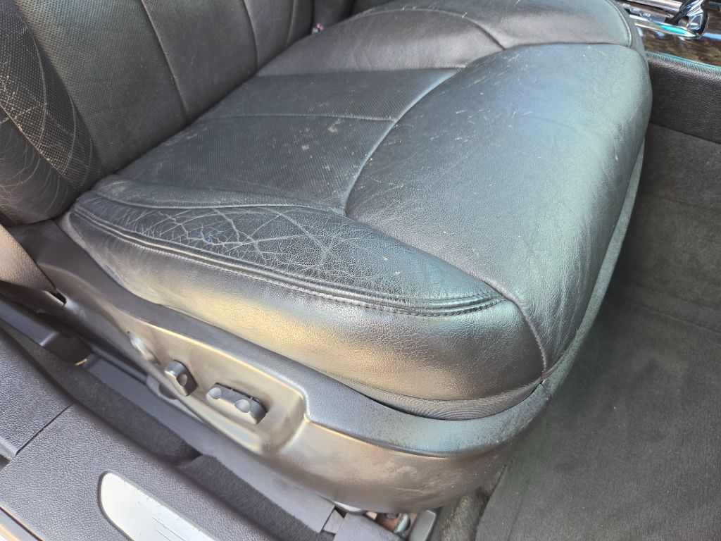 2008 Cadillac DTS - $5,250