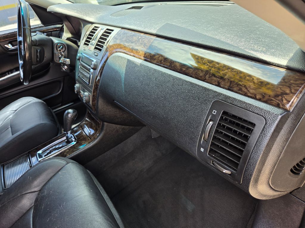 2008 Cadillac DTS - $5,250