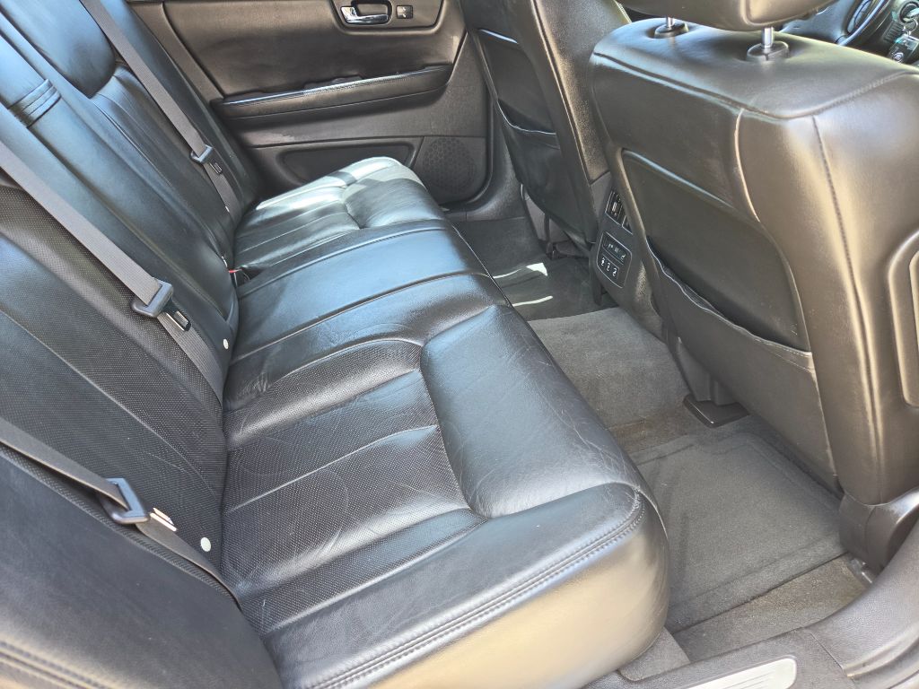 2008 Cadillac DTS - $5,250