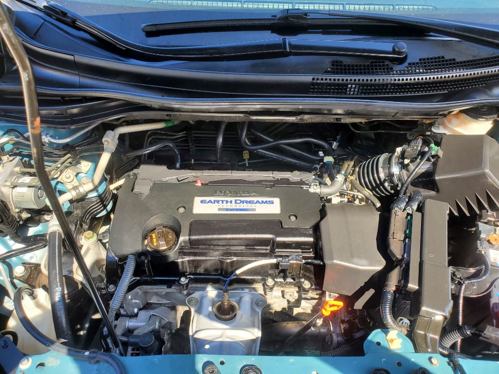2015 Honda CR-V - $7,750