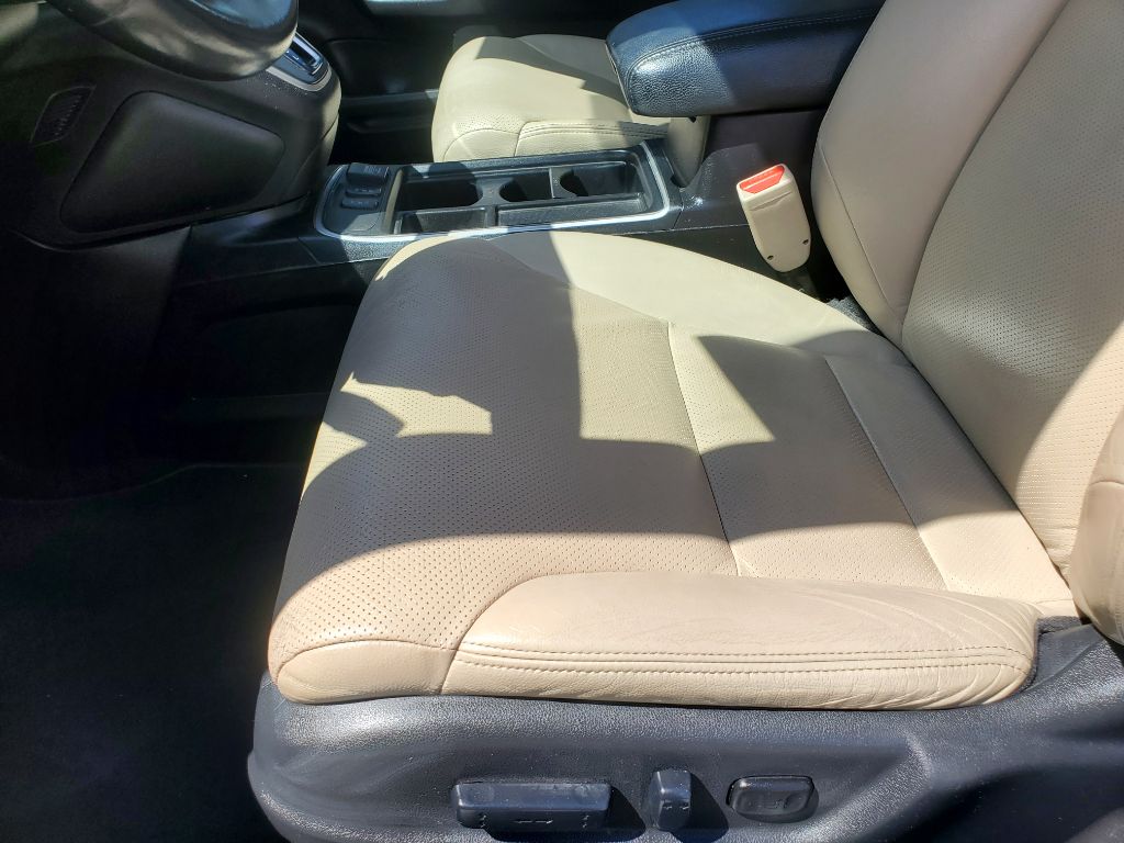 2015 Honda CR-V - $7,750