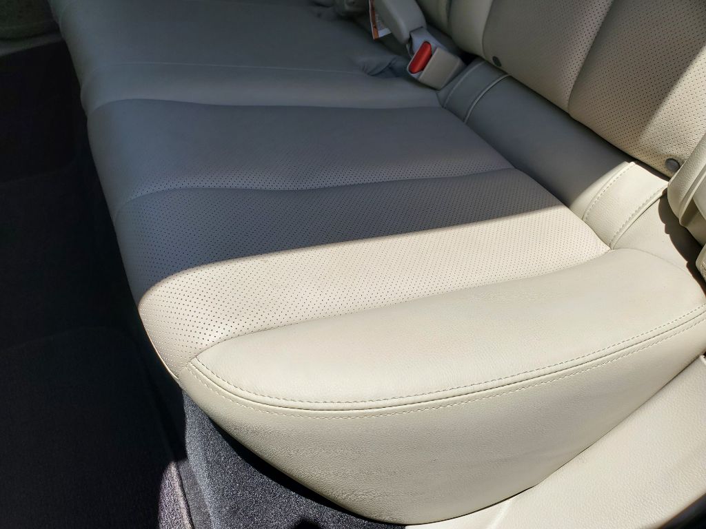 2012 Subaru Outback - $7,750
