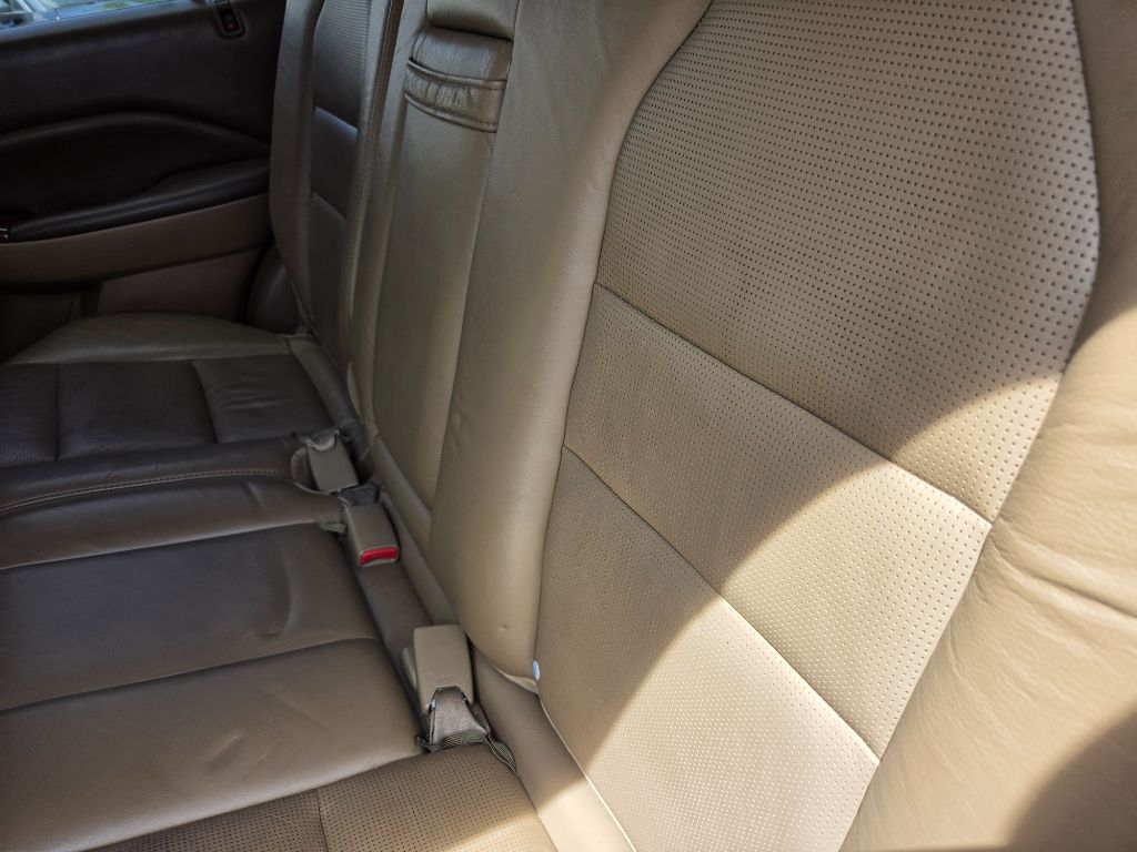 2005 Acura MDX - $5,750