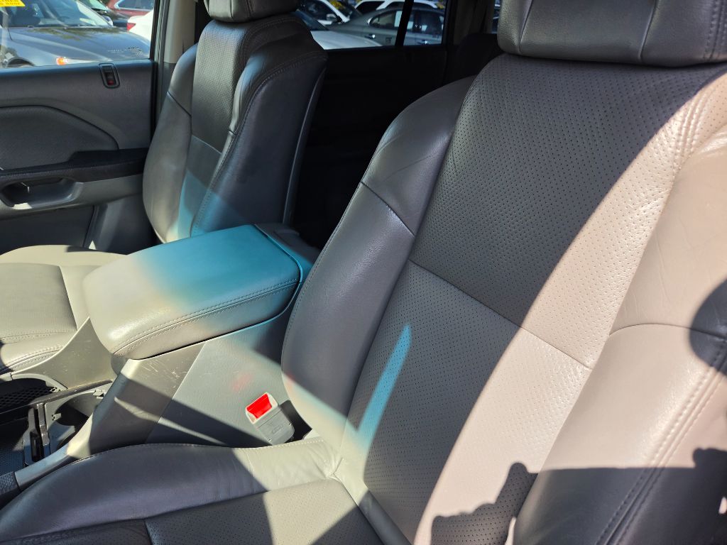2003 Honda Pilot - $5,750