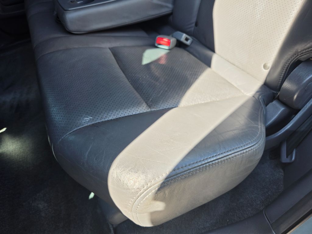 2003 Honda Pilot - $5,750