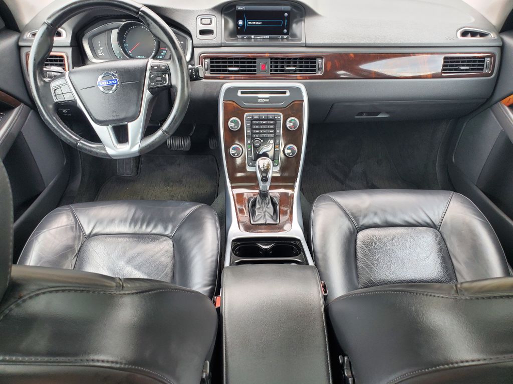 2015 Volvo S80 - $8,750