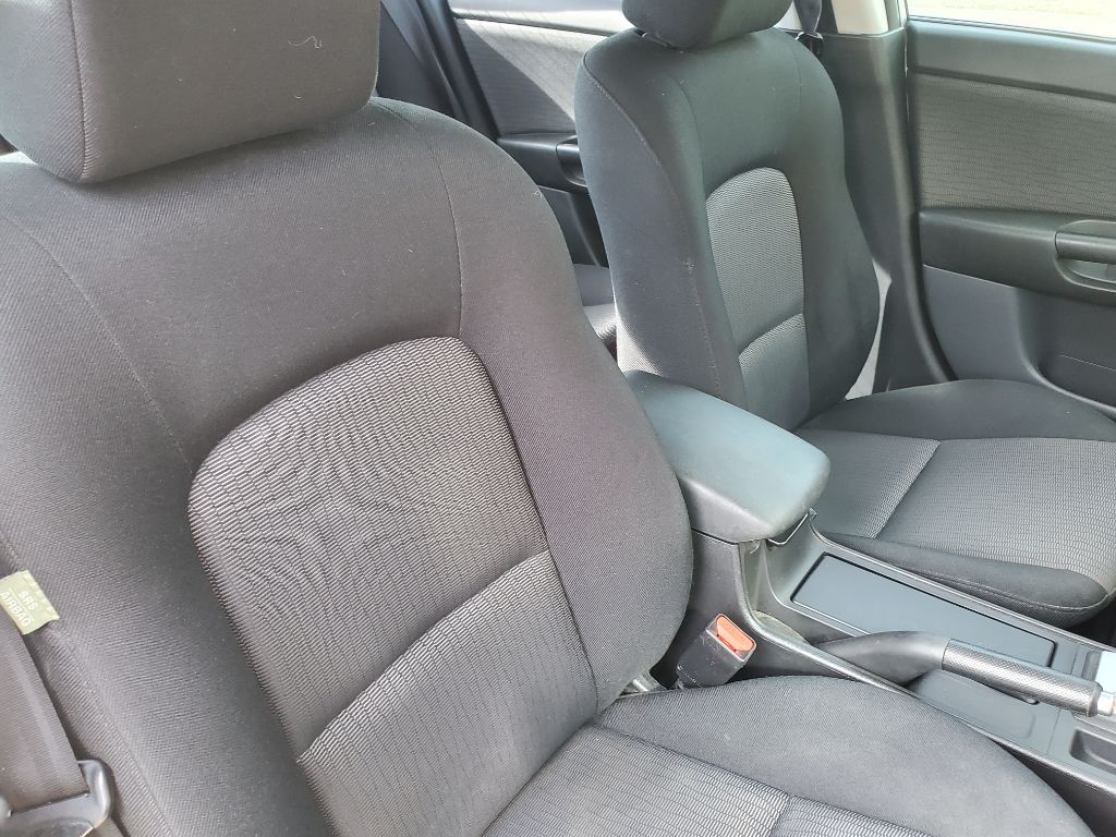 2007 MAZDA MAZDA3 - $4,750