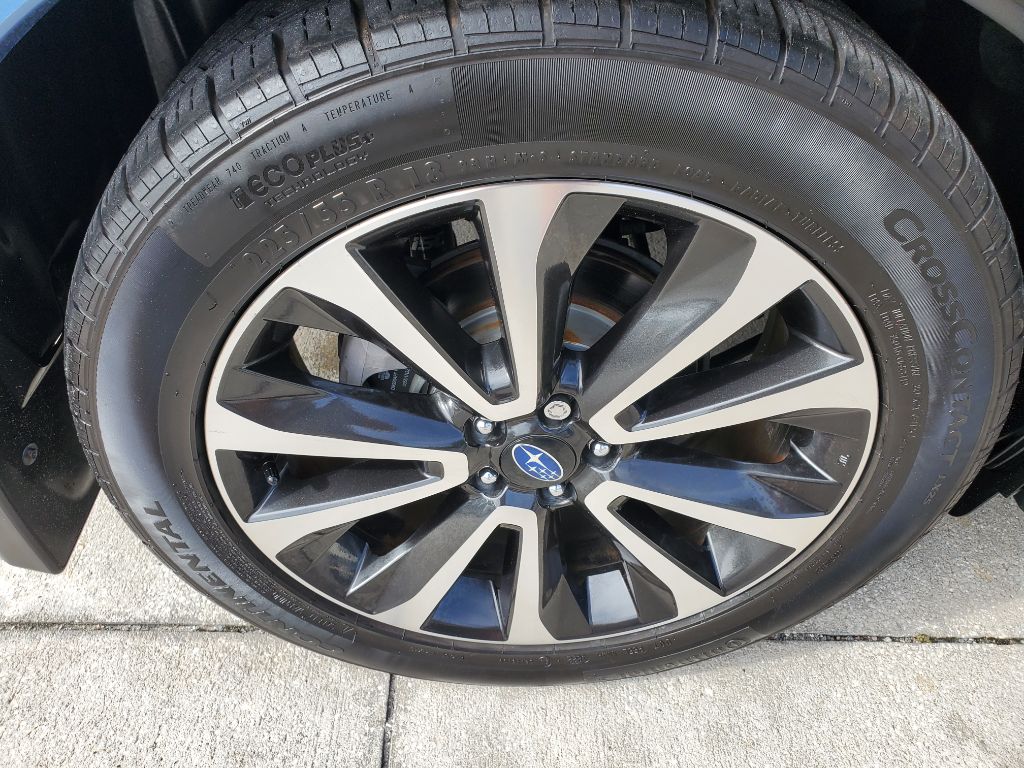 2017 Subaru Forester - $9,750