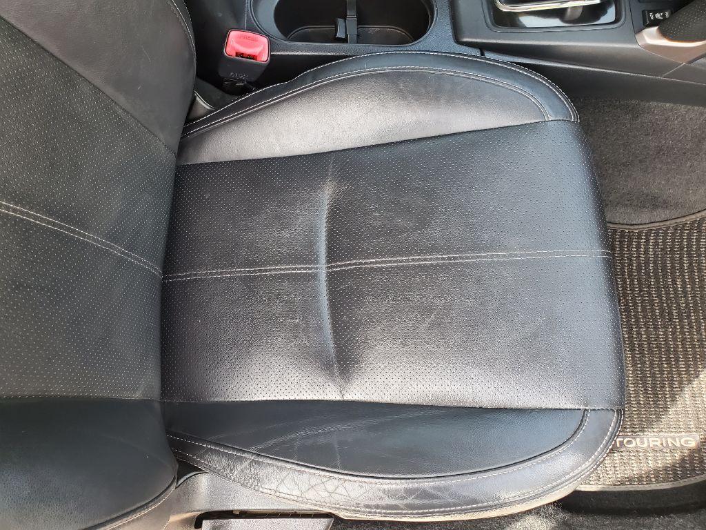 2017 Subaru Forester - $9,750
