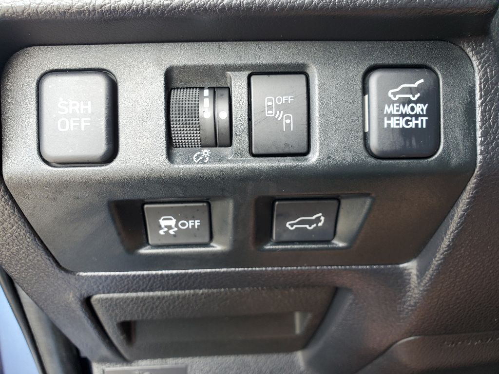 2017 Subaru Forester - $9,750