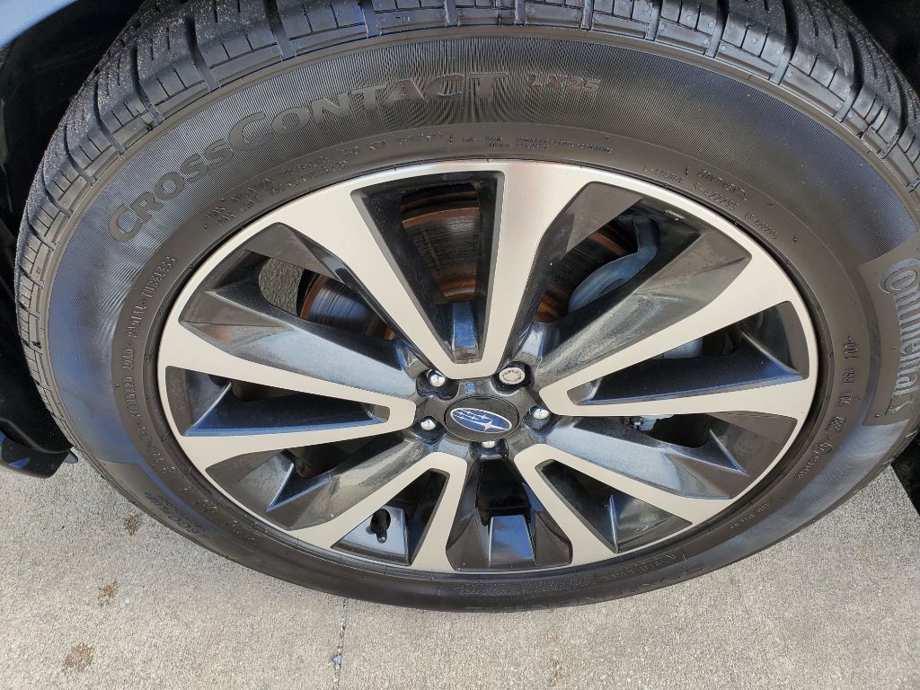 2017 Subaru Forester - $9,750