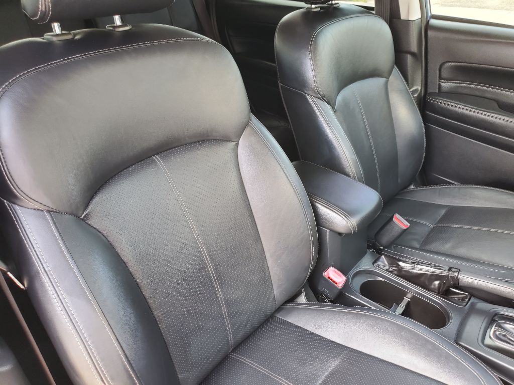 2017 Subaru Forester - $9,750
