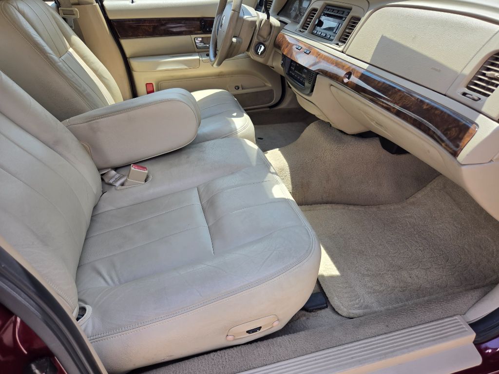 2008 Mercury Grand Marquis - $7,750