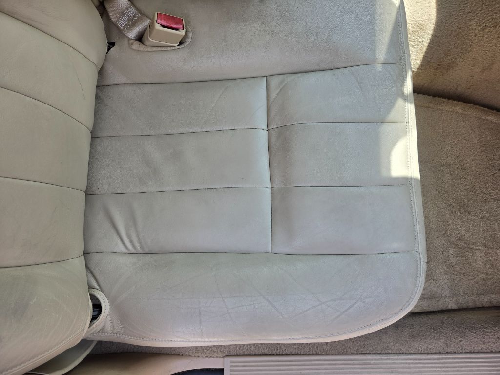 2008 Mercury Grand Marquis - $7,750