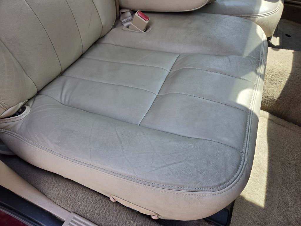 2008 Mercury Grand Marquis - $7,750
