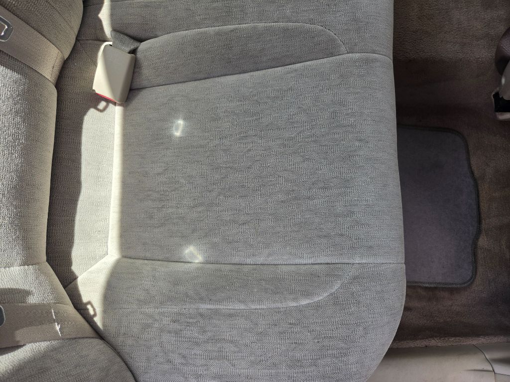 2001 Toyota Avalon - $3,750