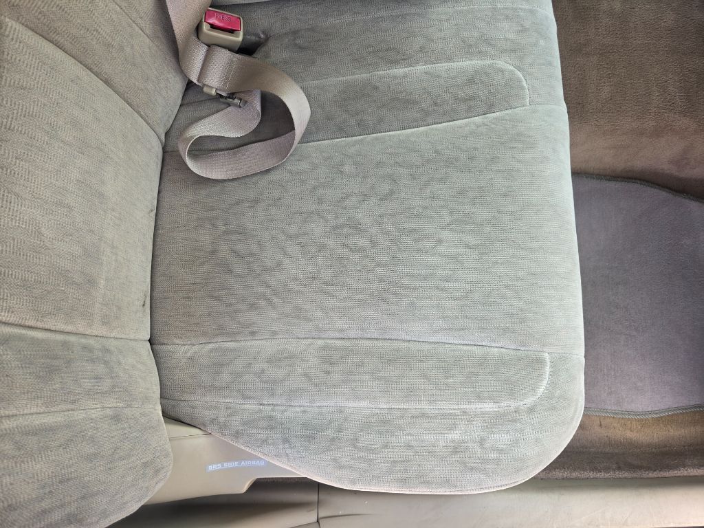 2001 Toyota Avalon - $3,750