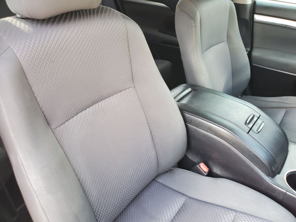 2019 Toyota Highlander - $14,750