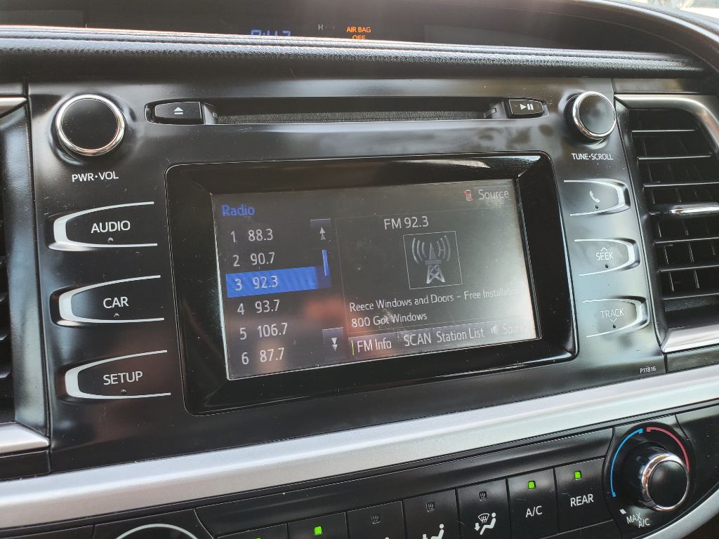 2019 Toyota Highlander - $14,750