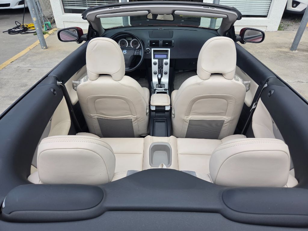 2013 Volvo C70 - $8,750