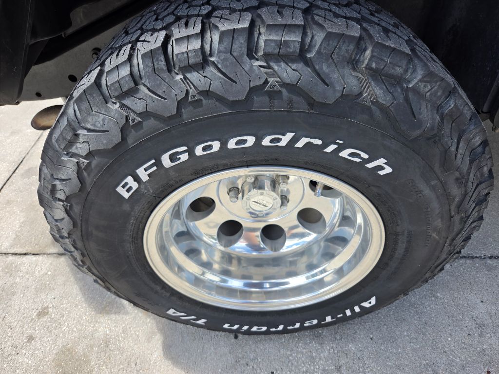 2006 Jeep Wrangler - $11,750