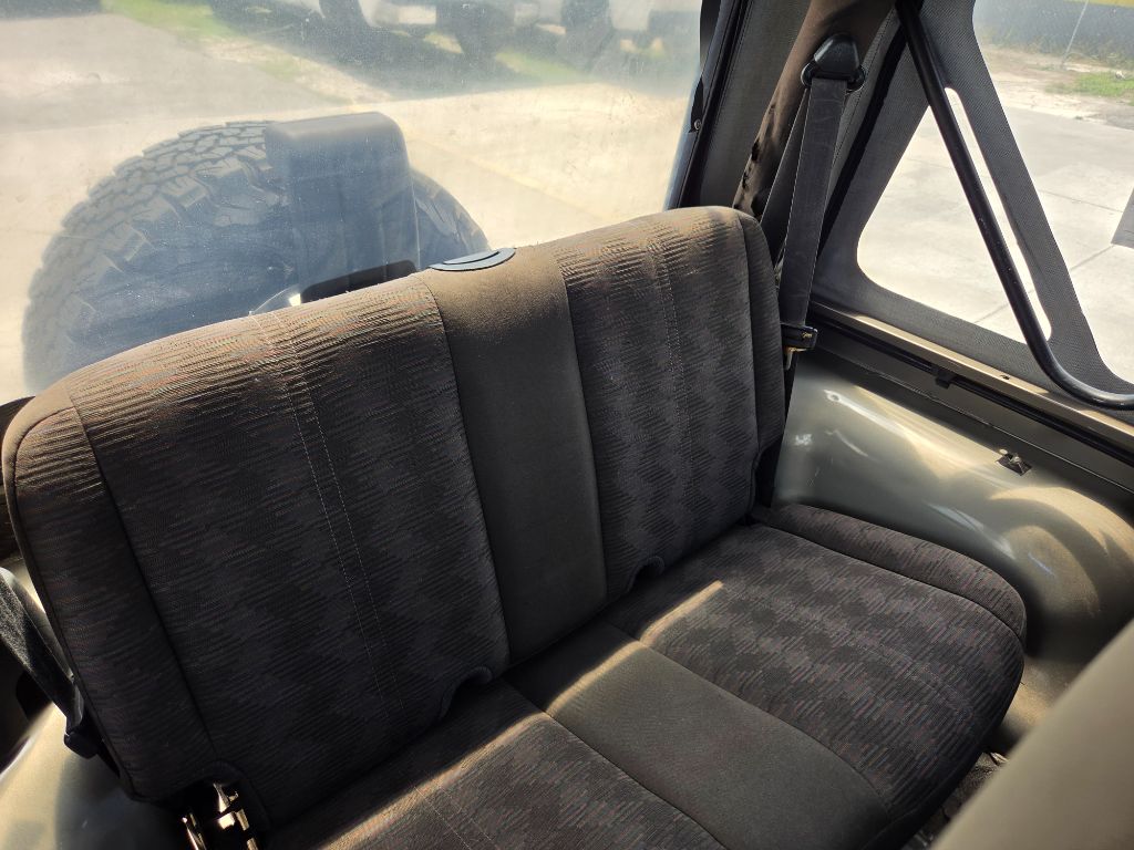 2006 Jeep Wrangler - $11,750